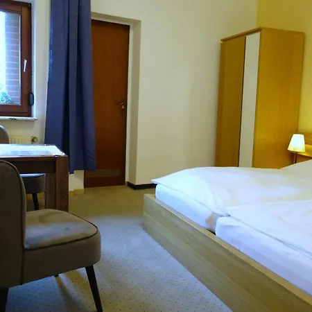 Am Helenenwall 3* كولونيا