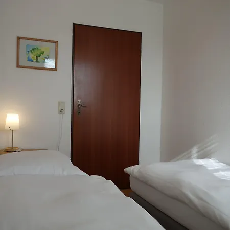 بيت ضيافة Am Helenenwall 3*