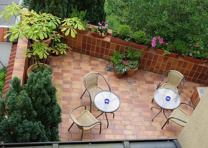 Am Helenenwall Πανσιόν