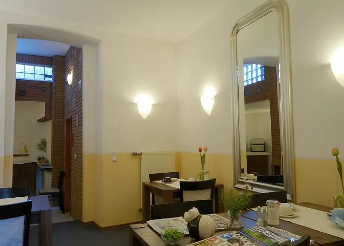 Am Helenenwall 3* Kolín nad Rýnem